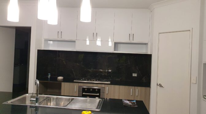 New Kitchen and splasback