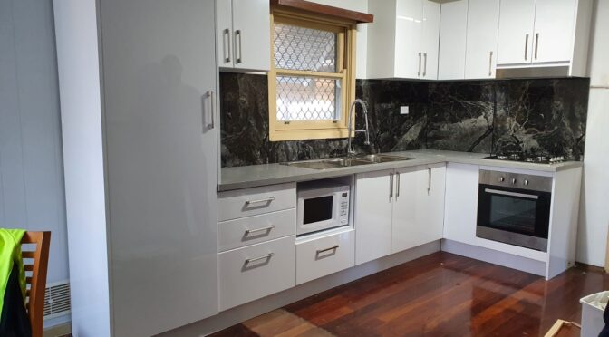 New Kitchen/stone benchtop/ splasback